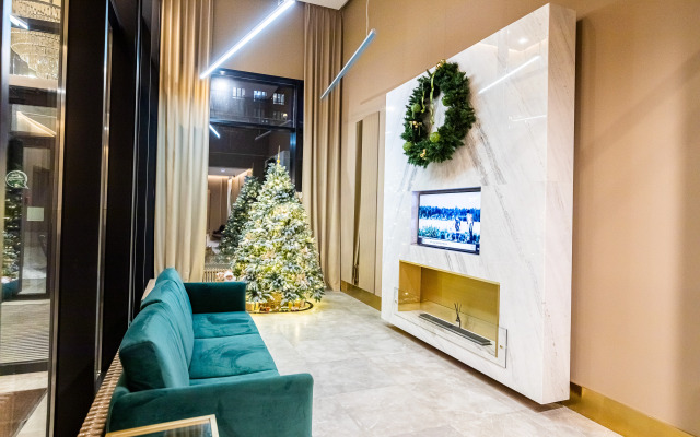 U Akvaparka Savin Khauz Flat