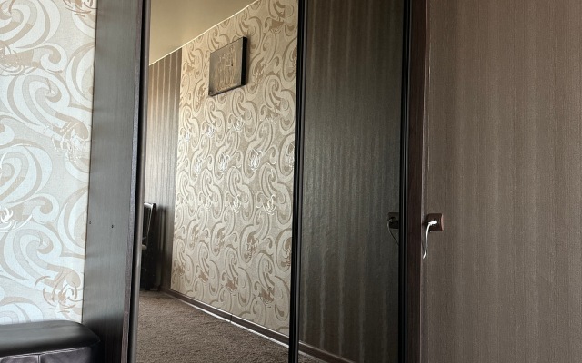 Uyutnaya kvartira s vidom na Avachinskuyu bukhtu Flat