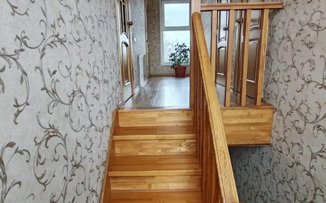 Частный дом г.Владивосток, ул.Джамбула, д.5 до 12 гостей