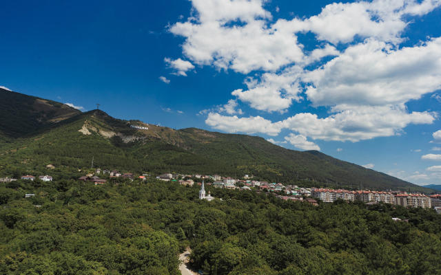 Апартаменты Вид на Горы Азимут 3