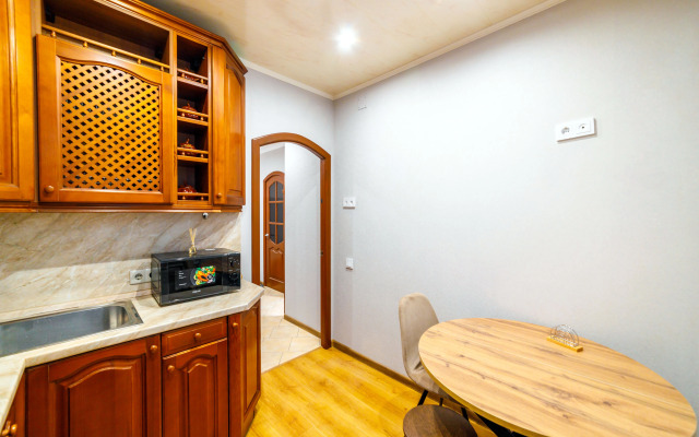 Квартира У Лео