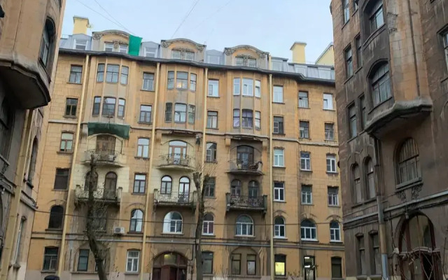 Меблированные Комнаты Счастливая Матрешка у Площади Восстания