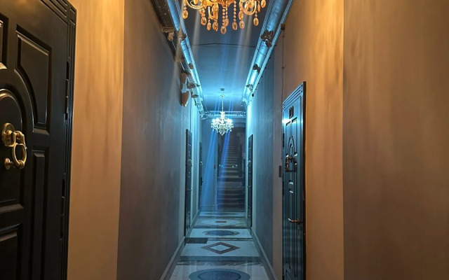 Апартаменты Недорогая студия в центре