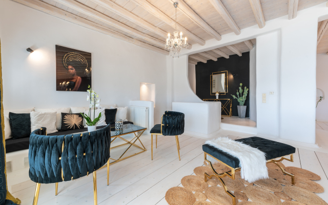 The Golden Beach Villa
