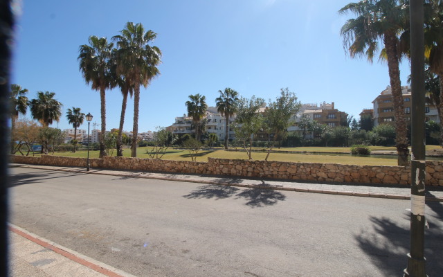 La Entrada Punta Prima 2 Cpalni Apartments