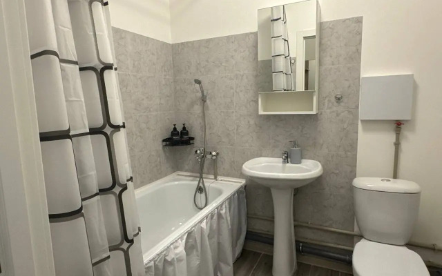 Ryadom S M4 U Grada Ashana Lerua Flat