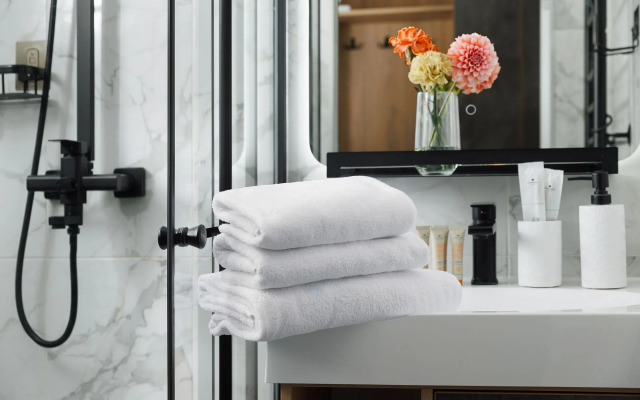 Apart hotel Salut-Sateen by Sateen Group