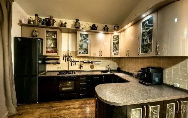 Femili Khaus Guest house
