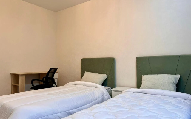 Квартира Просторная 2Комнатная Рядом с Аэропортом на Гусарской