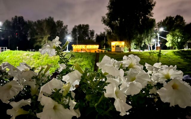 Yacht Club Fregat Hotel