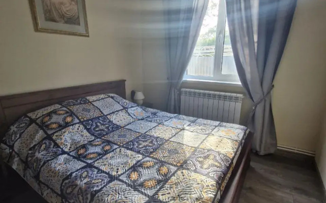 Частный дом по улице Центральной