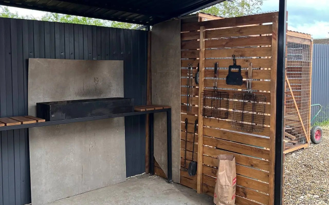 Частный дом Barn-House у леса с бассейном и банным чаном