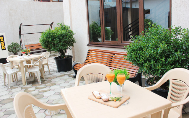 A-More Gagra Mini-Hotel
