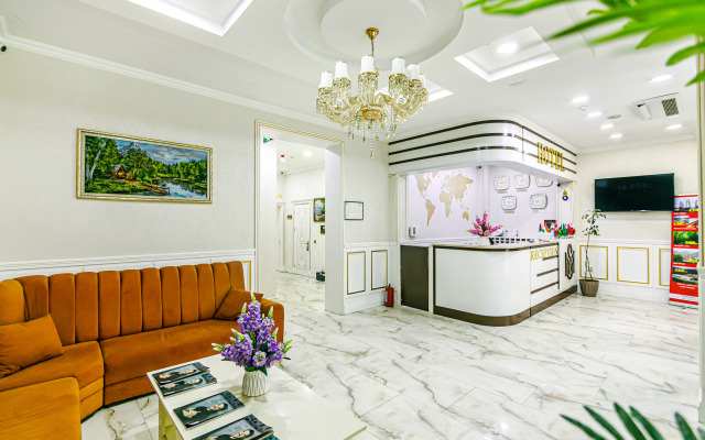 Maris Baku Hotel