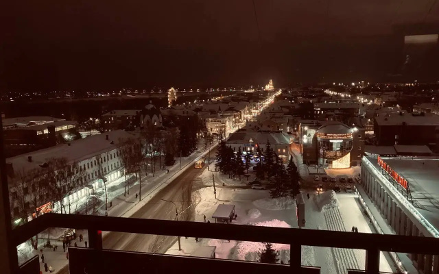 Apartamenty na Urovne Oblakov s Panoramnym Vidom na Rybinsk
