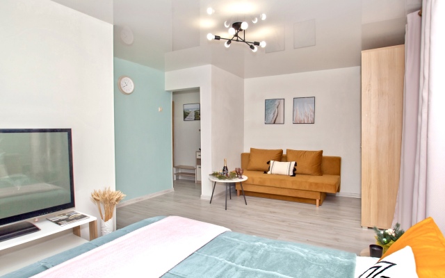Apartmari V Tsentre U Ozera Apartments