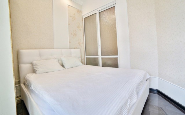 Kurortny Apartment 6