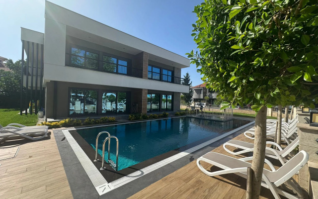 Sweet Home Kemer Apartments