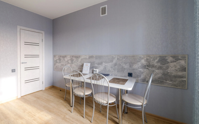 PrezentHaus 1 na Karla Marksa 171 Flat