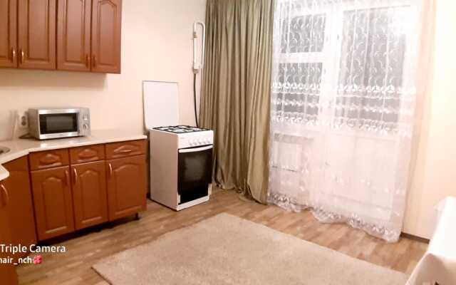 Tryokhkomnatnaya Na Zyabi Apartments
