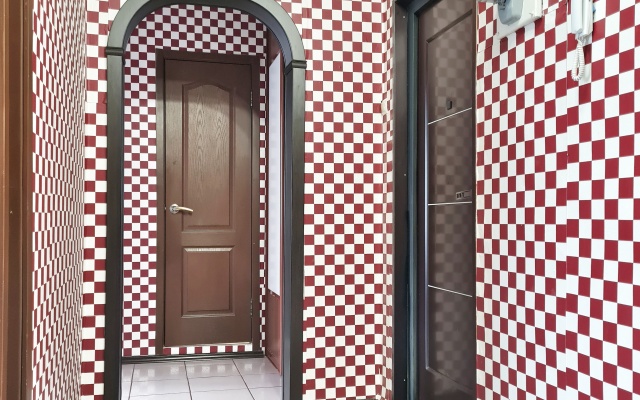 Апартаменты на Салютной, 21