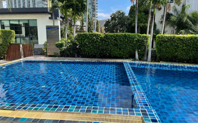 Апартаменты Dusit Grand Condo View