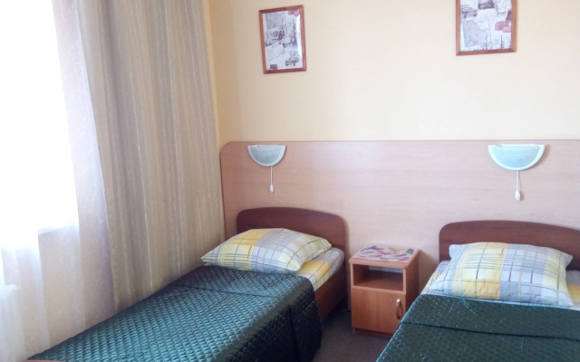 Гостиница Надежда