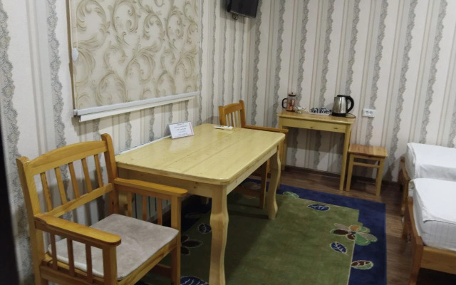 Allanazar Ota Guest house