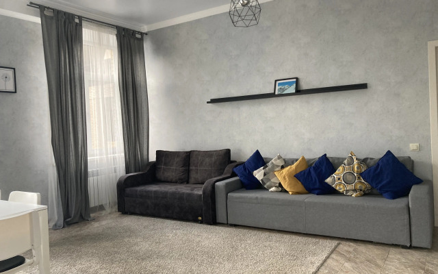 Квартира Евродвушка в центре Домбая с видом на горы