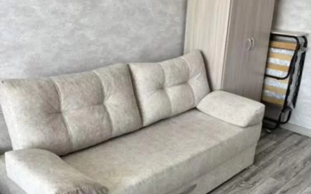 Po Doroge v Aeroport i u Akvaparka Flat