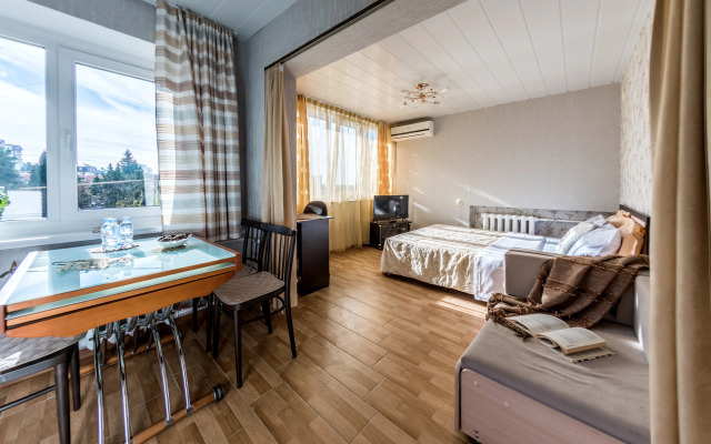 Апартаменты Констиаль Семейные 2 комнаты у ж/д вокзала