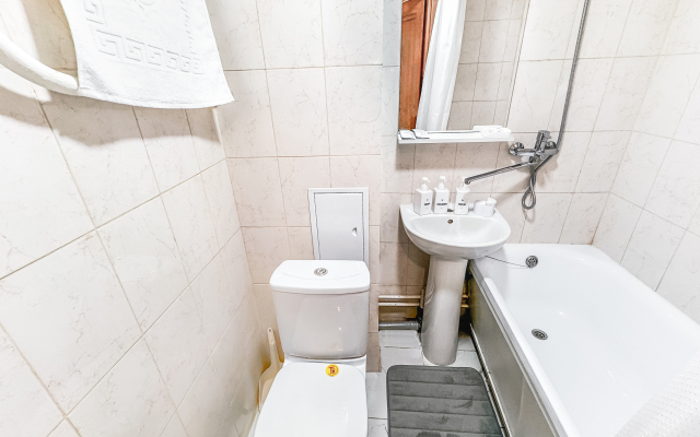 S zaseleniyem Lutshiy servis Posutochno50 Flat