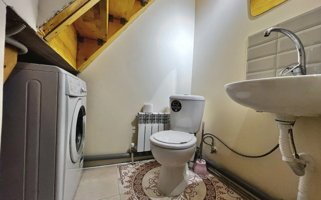 Гостевой дом Загородный таунхаус на берегу собственно водоёма