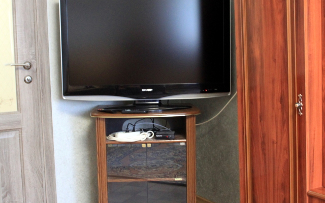 Апартамент Your Home