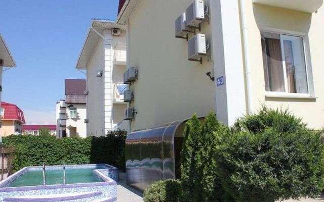 Eklips Hotel