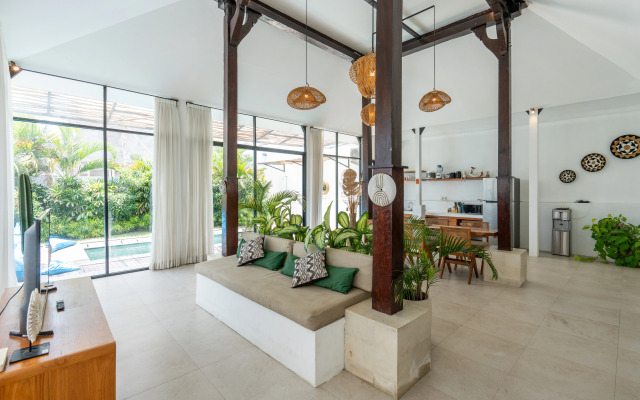 Вилла Spacious 4BR Mila Mou with rooftop