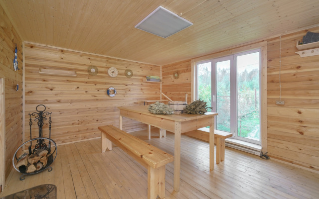 U Reki S Baney Private house