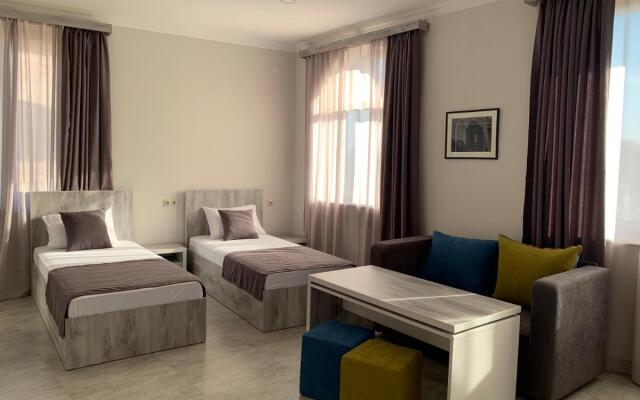 Menua Hotel