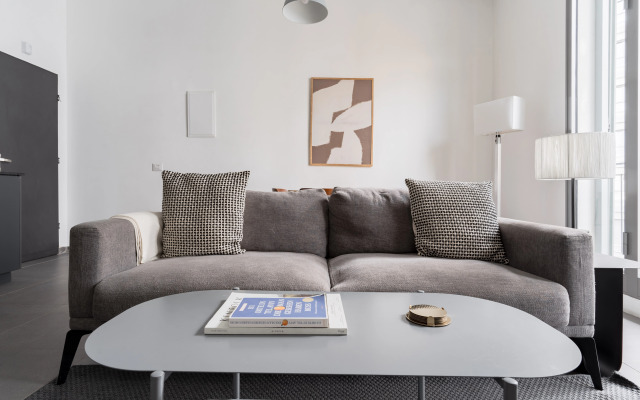 Blueground at Florentin ID24 Apartments