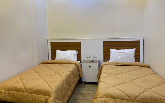 Central Cairo Hotel