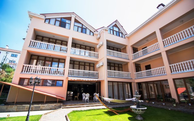 Villa Aleksandriya Guest House