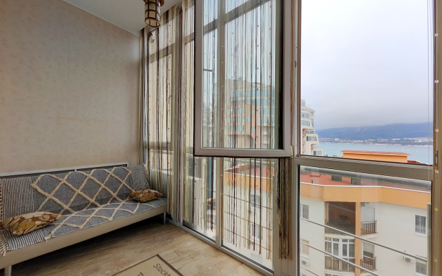 Апартаменты Евротрешка с видом на море