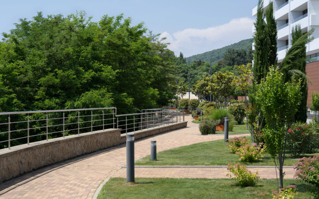 Нotel HIDENS Apart Hotel