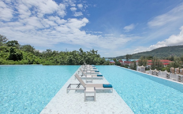 Oceana Sea View Apartments by Alexanders