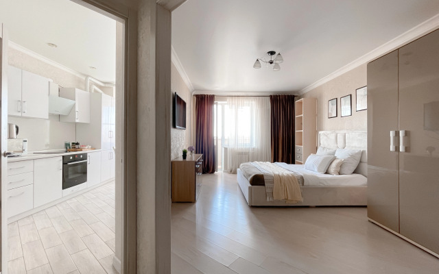 Green FOX s shikarnym vidom na reku Kutum Flat