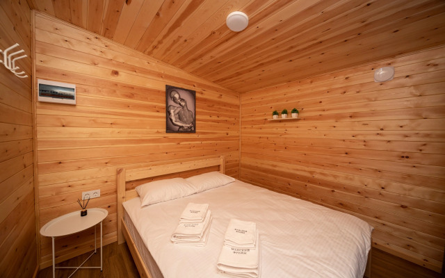 Chernika Manskiy Freym Private house