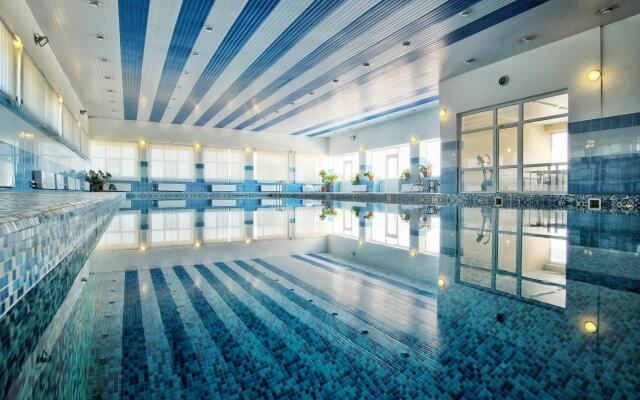 AZIMUT Park Hotel Volga Astrakhan