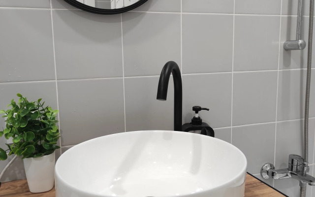 Uyutnaya studiya ryadom s parkom Apartments
