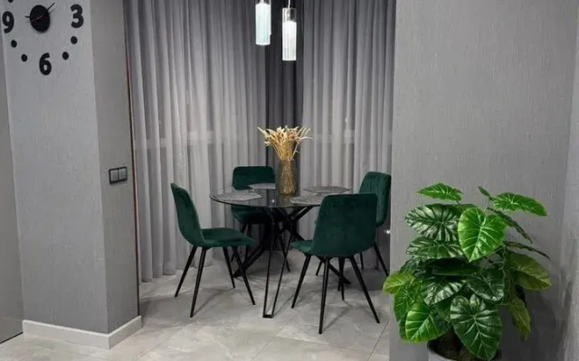 Квартира с современным дизайном и панорамными видами