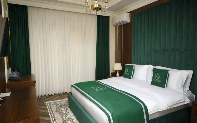 Aliz Boulevard Hotel